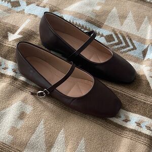 TN TANGEST leather Flats